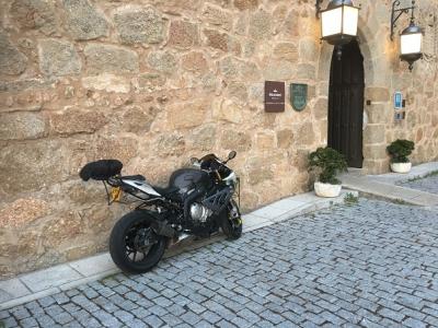 Parador bike parking